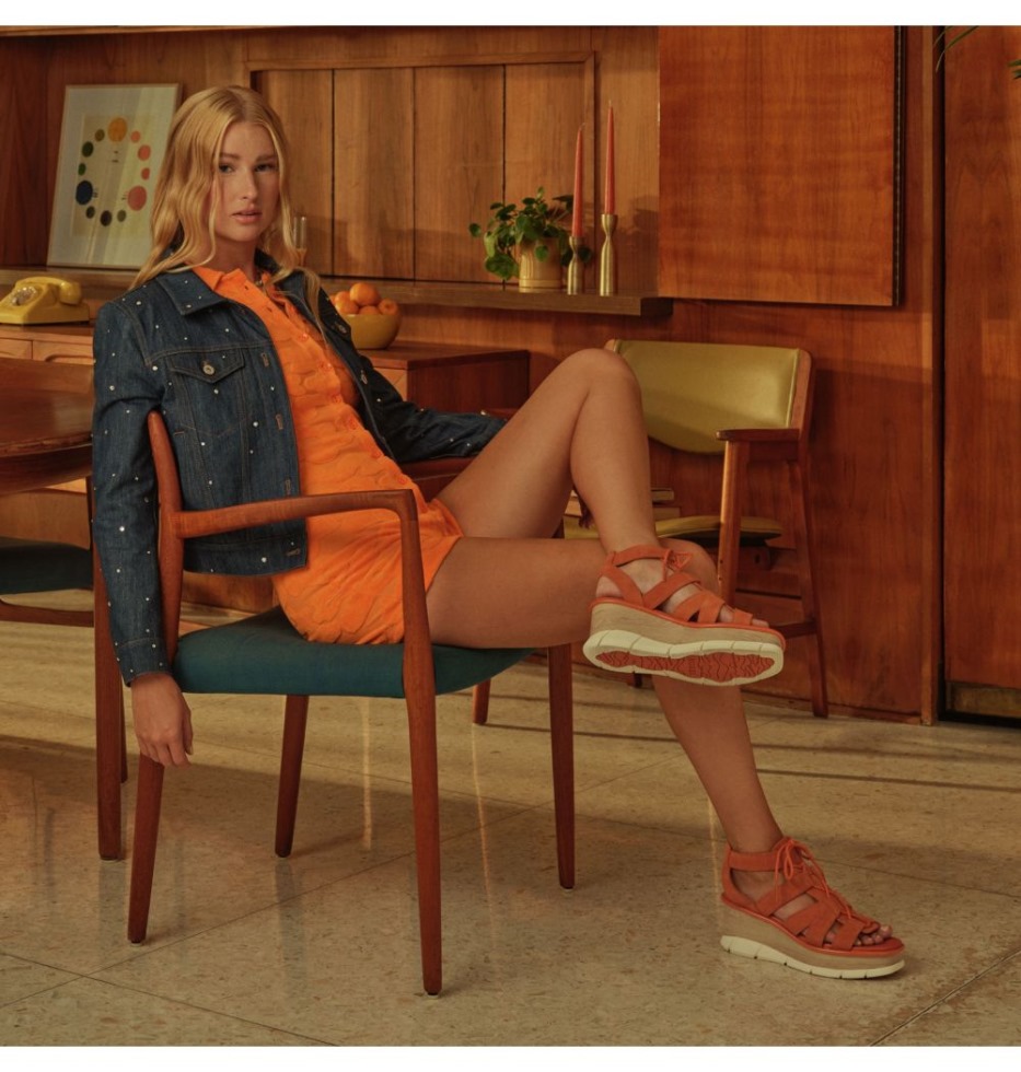 Desert Sun-chalk Sorel Switzerland Joanie Iii Spitzen-keilsandale Für Damen