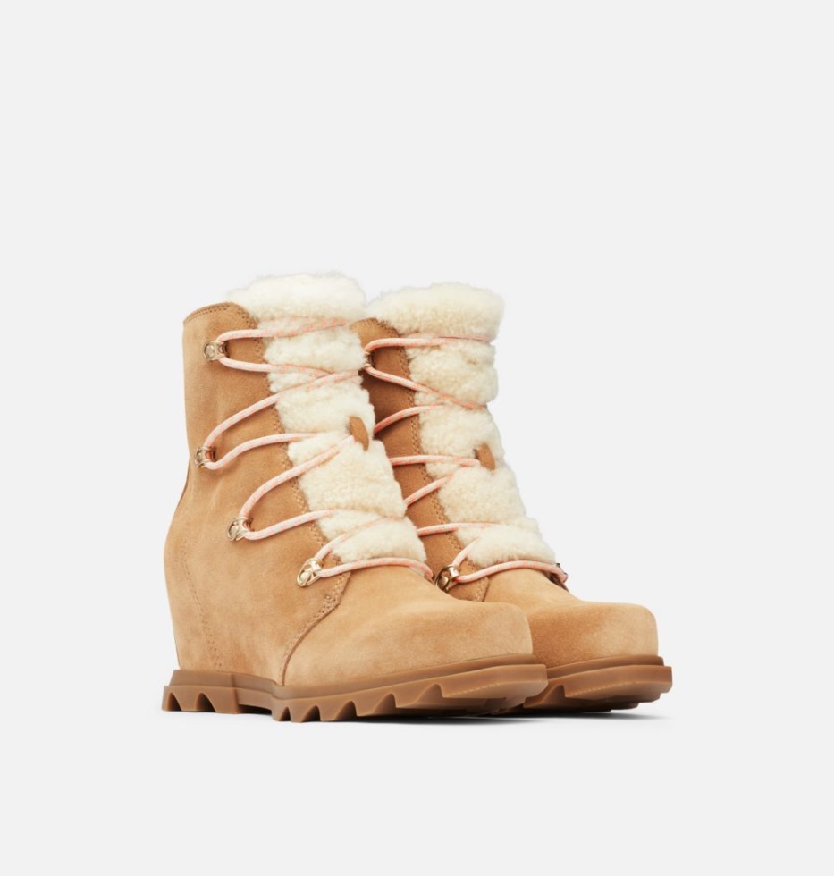 Sorel Switzerland Tawny Buff-gum 2 Joan Of Arctic Wedge Iii Kuscheliger Schnürstiefel Für Damen