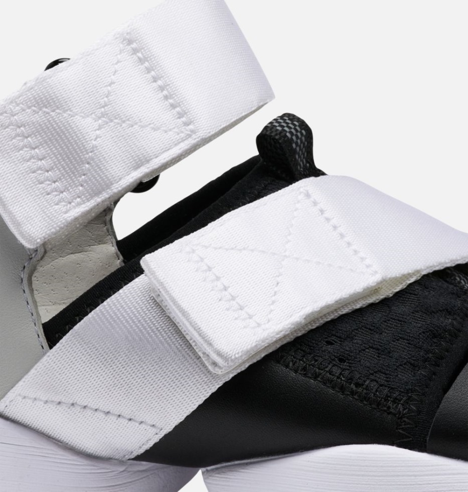 Damen Kinetic Impact Sandale Sorel Schweiz Weiss-schwarz